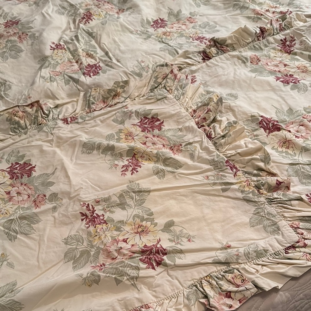 🤩FIRM PRICE🤩 Made in USA 100% COTTON Cream and Red Floral Duvet Cover Set